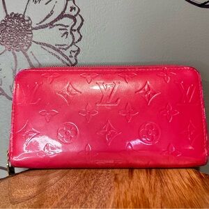 Louis Vuitton Hot Pink Vernis Zip Wallet